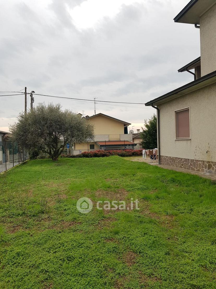 Villa in Via Alcide de Gasperi — foto 39 di 63