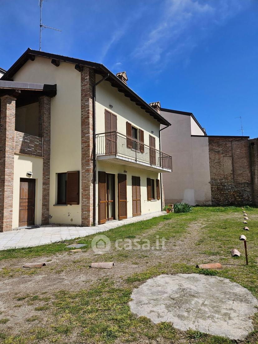 Villa in Piazza Cornaggia 49 — foto 33 di 46
