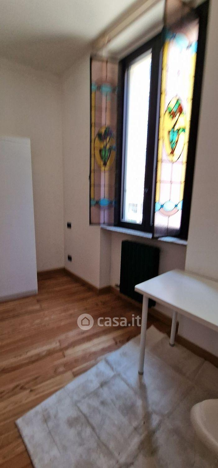 Stanza in Via San Vitale — foto 30 di 45