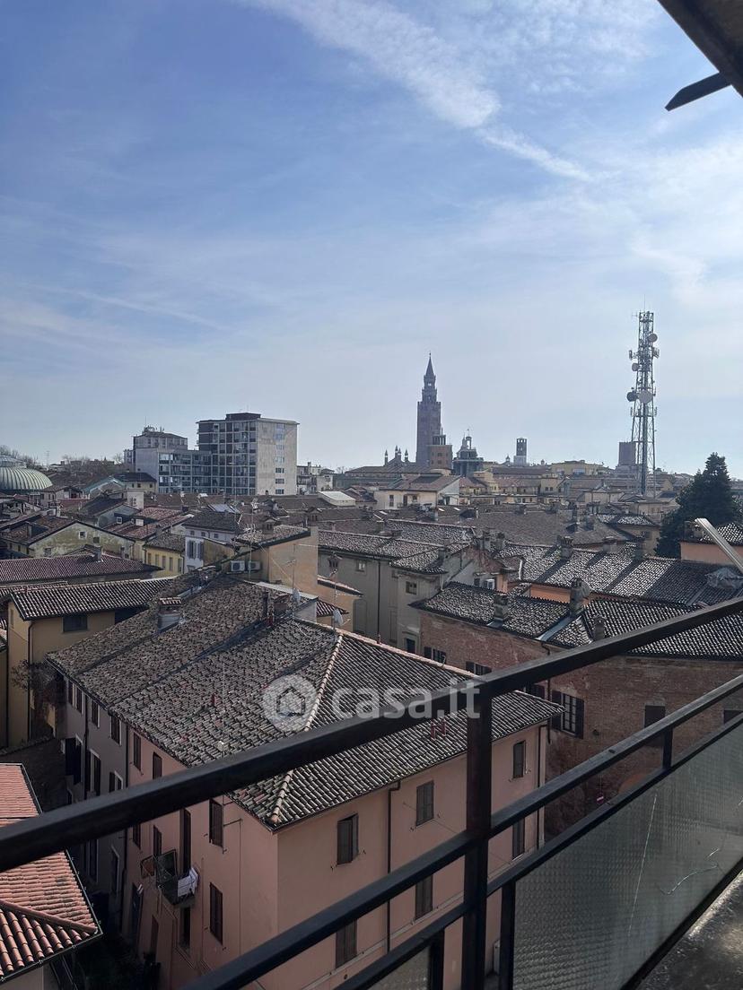 Stanza in Piazza G Vida 12 — foto 42 di 80