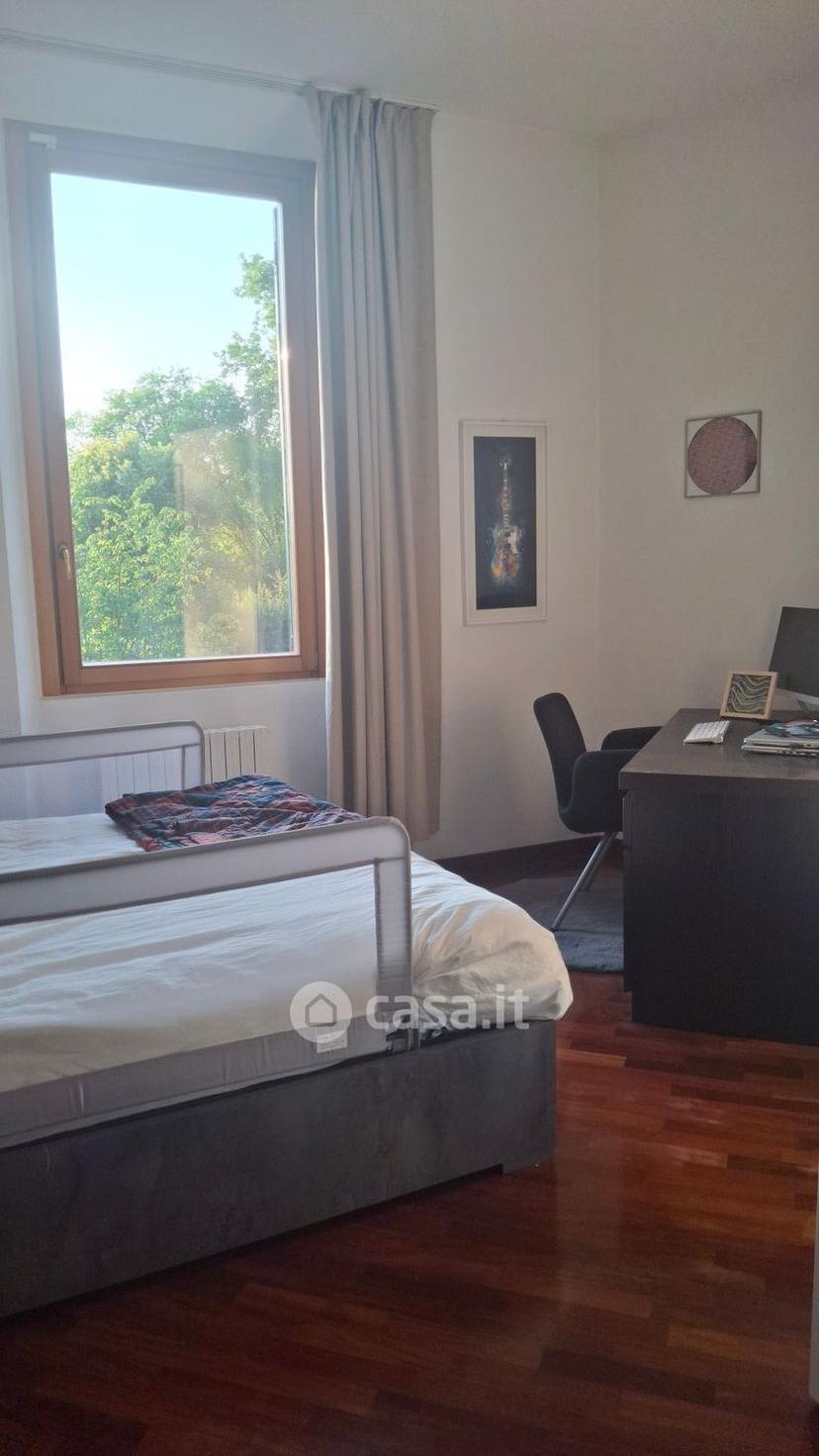 Trilocale in Via Lecco 166