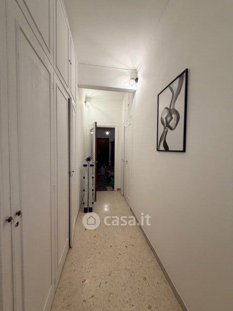 Stanza in Via Paola Falconieri 82 — foto 3 di 19