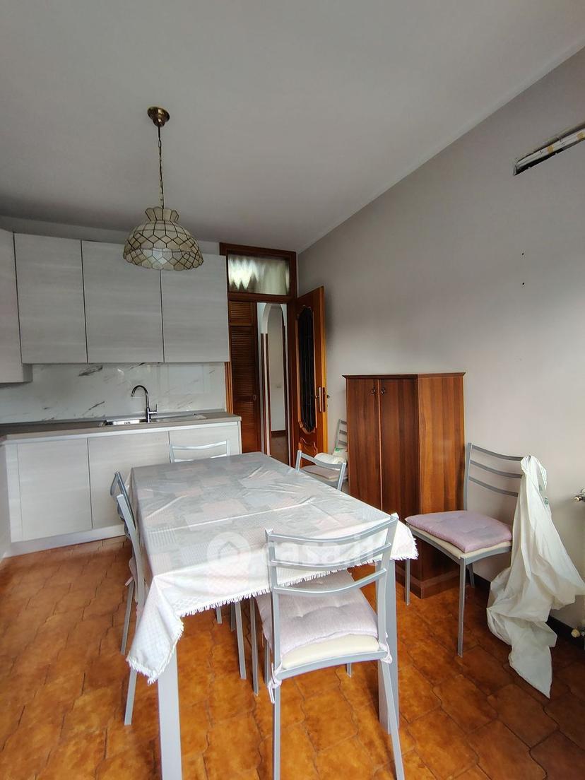 Stanza in Via Generale Fara 63 — foto 14 di 31