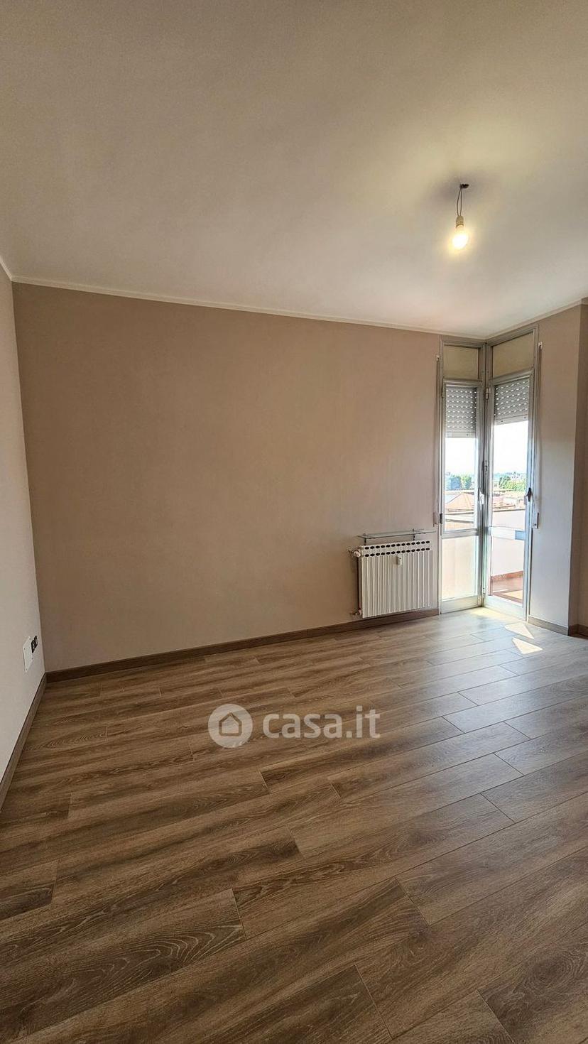 Trilocale in Viale O. Marchino 6 — foto 14 di 19