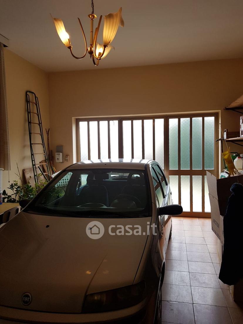 Villa in Via Alcide de Gasperi — foto 14 di 63