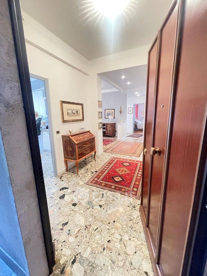 Trilocale in Via Emilio Salgari 6 — foto 14 di 31