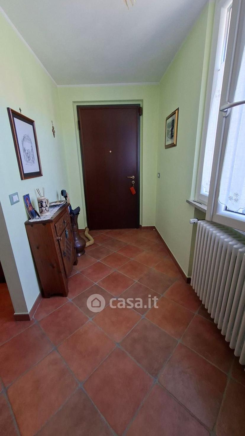 Villa in Via Ada Negri 3 — foto 9 di 53