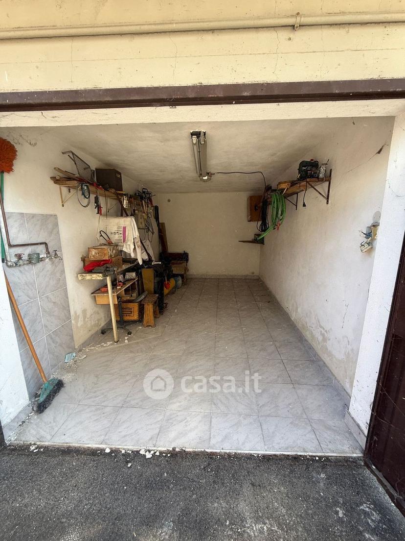 Trilocale in Via di Castello — foto 15 di 25