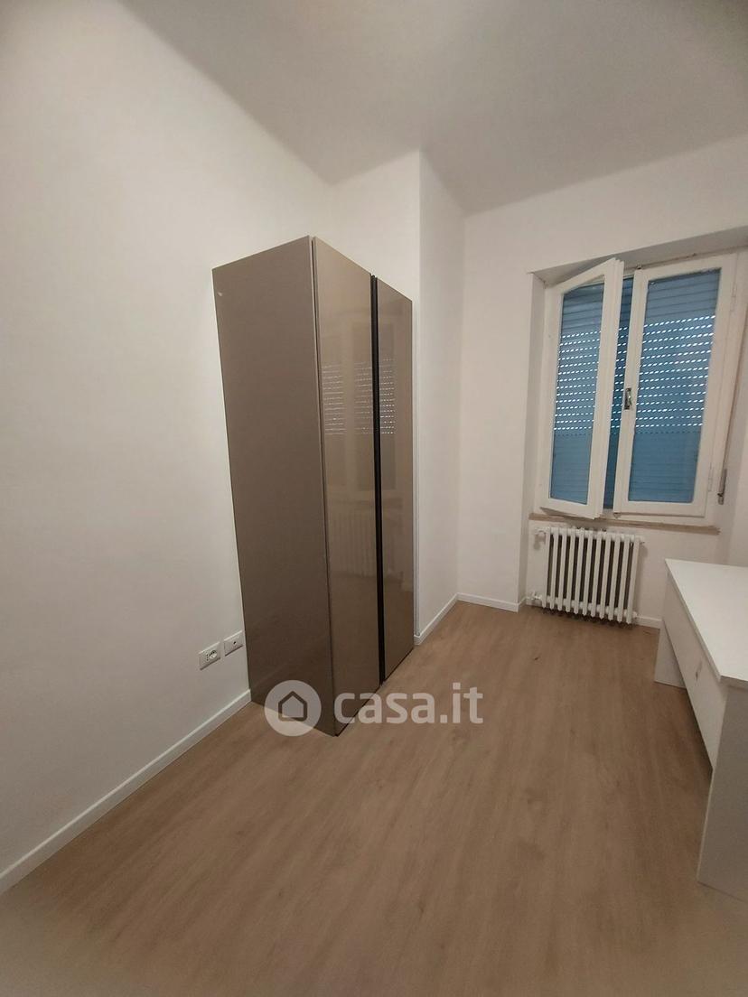 Quadrilocale in Via Antelmo Severini 42 — foto 2 di 20