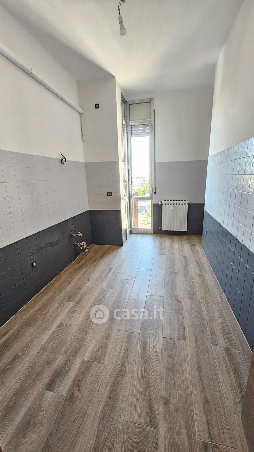 Trilocale in Viale O. Marchino 6 — foto 6 di 19