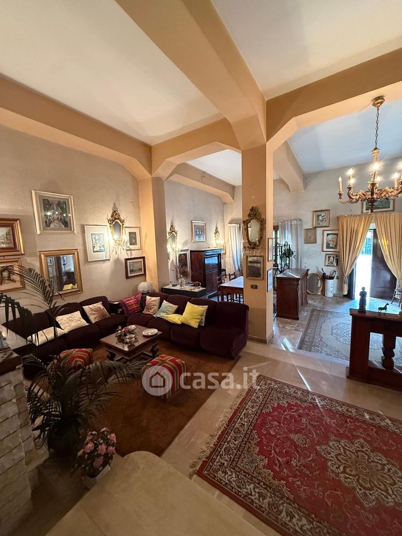 Villa in Via Fonte Nuova 39 — foto 3 di 39