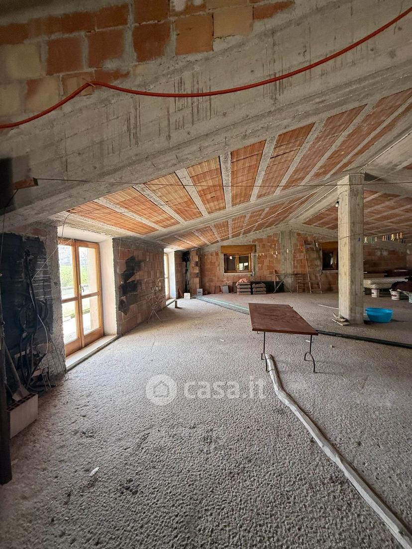 Villa in Via Canale — foto 46 di 57