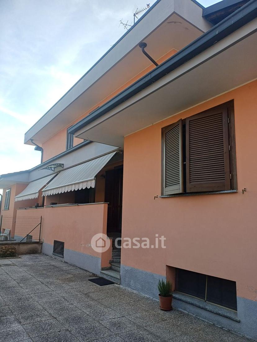 Villa in Via Dante Graziosi — foto 9 di 19