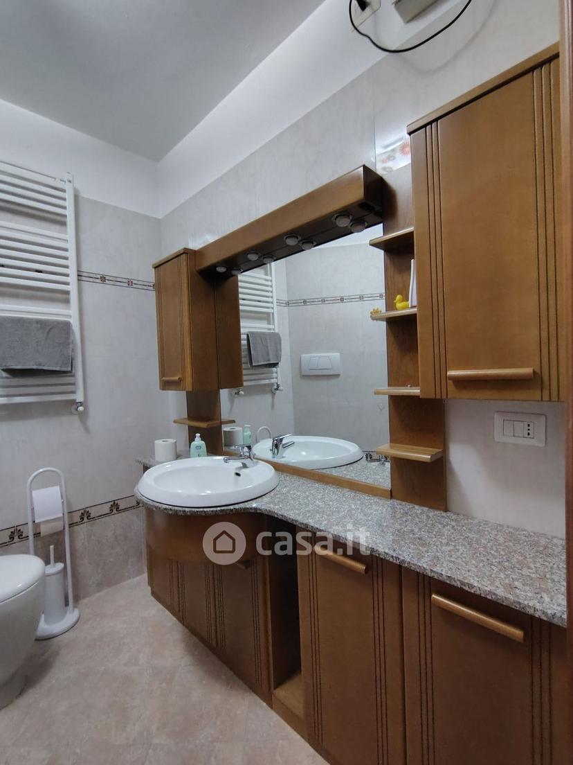 Stanza in Via Generale Fara 63 — foto 4 di 31