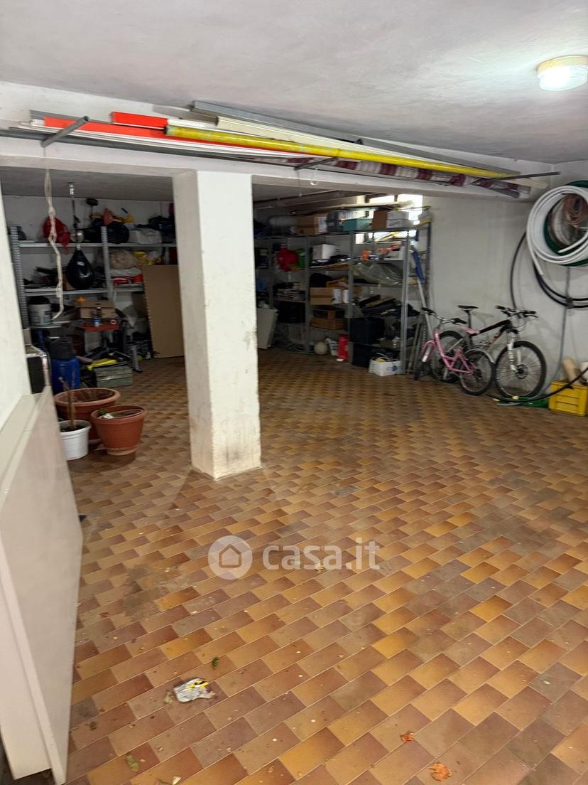 Bilocale in Via Volta 34 — foto 40 di 45