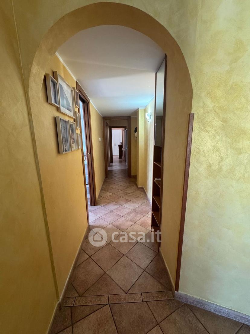 Appartamento in Via Fosse Ardeatine 11 — foto 6 di 60