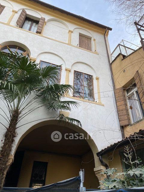 Appartamento in Piazza Petrarca — foto 3 di 10