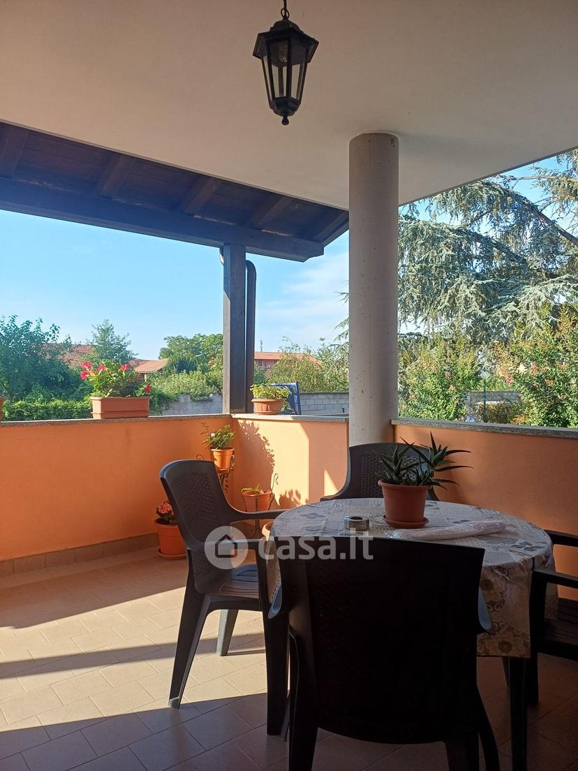 Villa in Via Dante Graziosi — foto 5 di 19