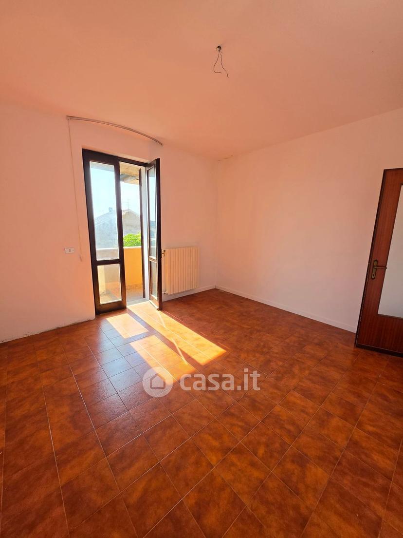 Trilocale in Via Pinetti — foto 22 di 37