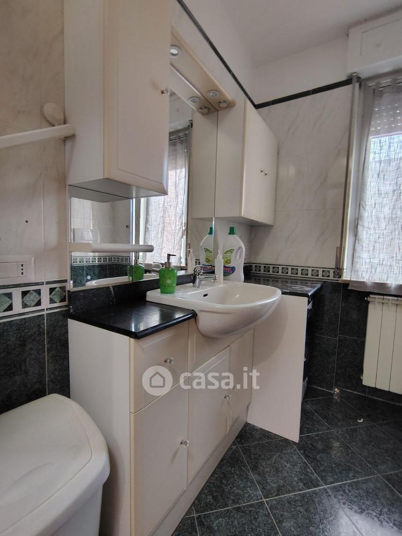 Stanza in Via Generale Fara 63 — foto 10 di 31