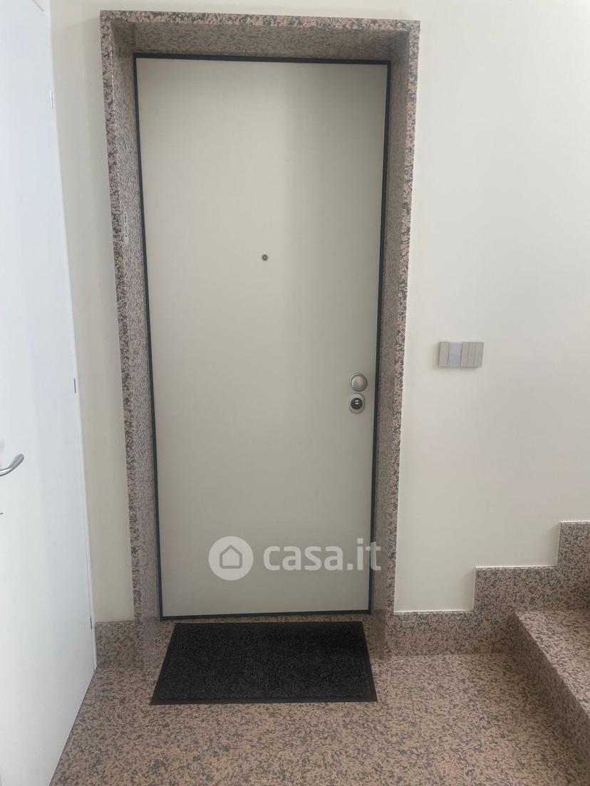 Stanza in Via Canelli 79