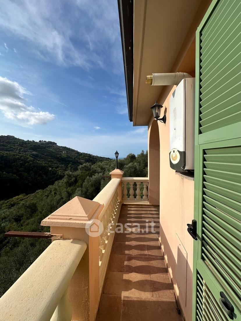 Villa in Strada Madonna del Carmine — foto 2 di 30