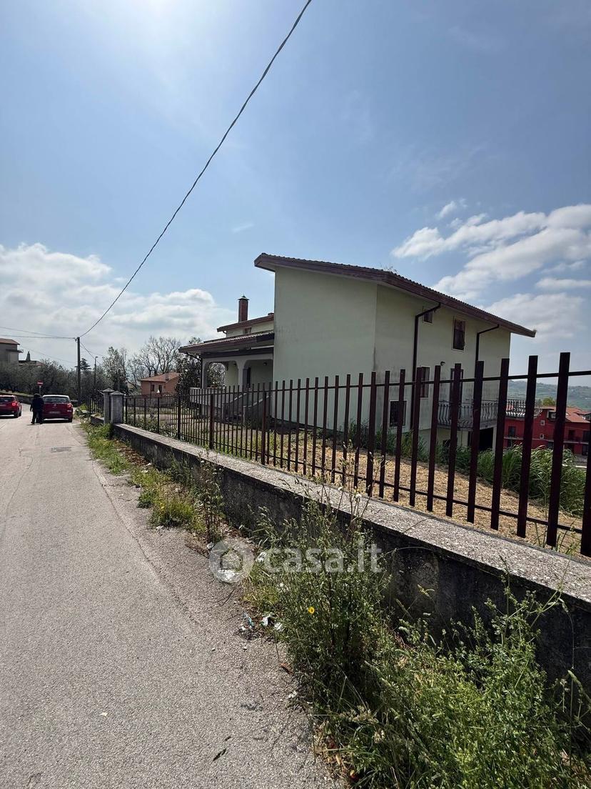 Villa in Via Canale — foto 43 di 57