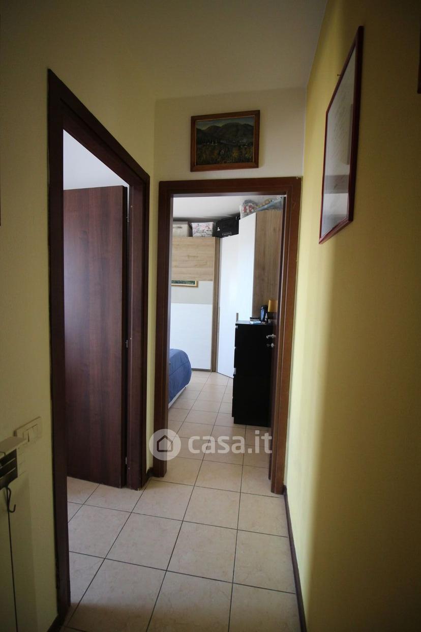 Trilocale in Via Beniamino Gigli — foto 3 di 34