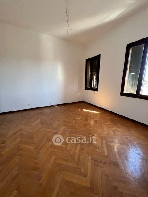 Appartamento in Via Roma — foto 18 di 24