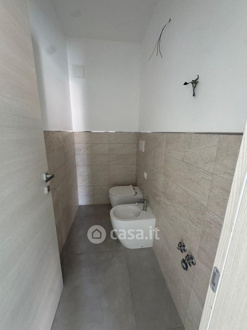 Villa in Via Terracina 58 — foto 5 di 61