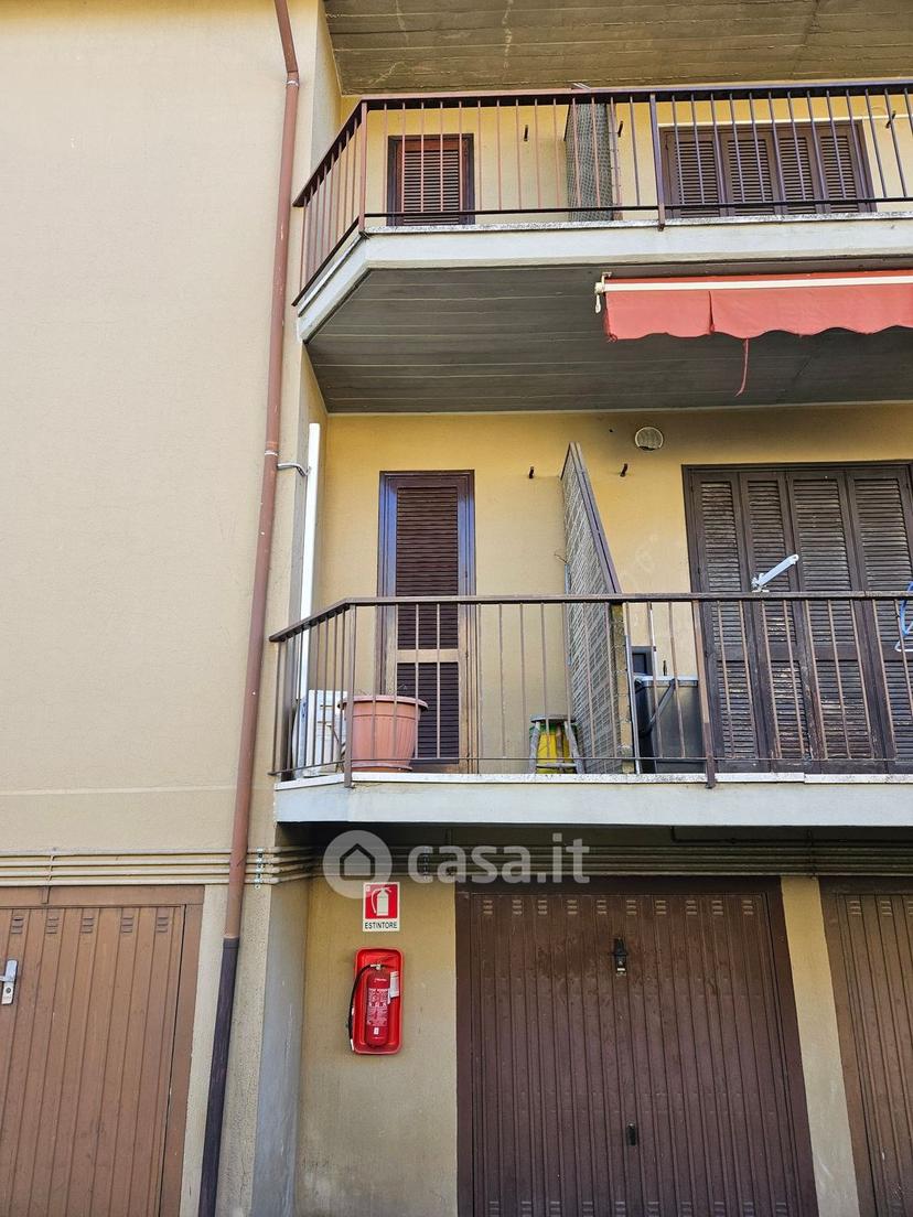 Trilocale in Via Vittorio Veneto 1 — foto 2 di 32
