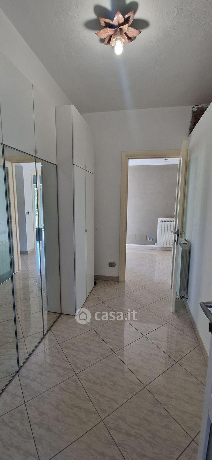 Appartamento in Via IV Novembre 8 — foto 37 di 84