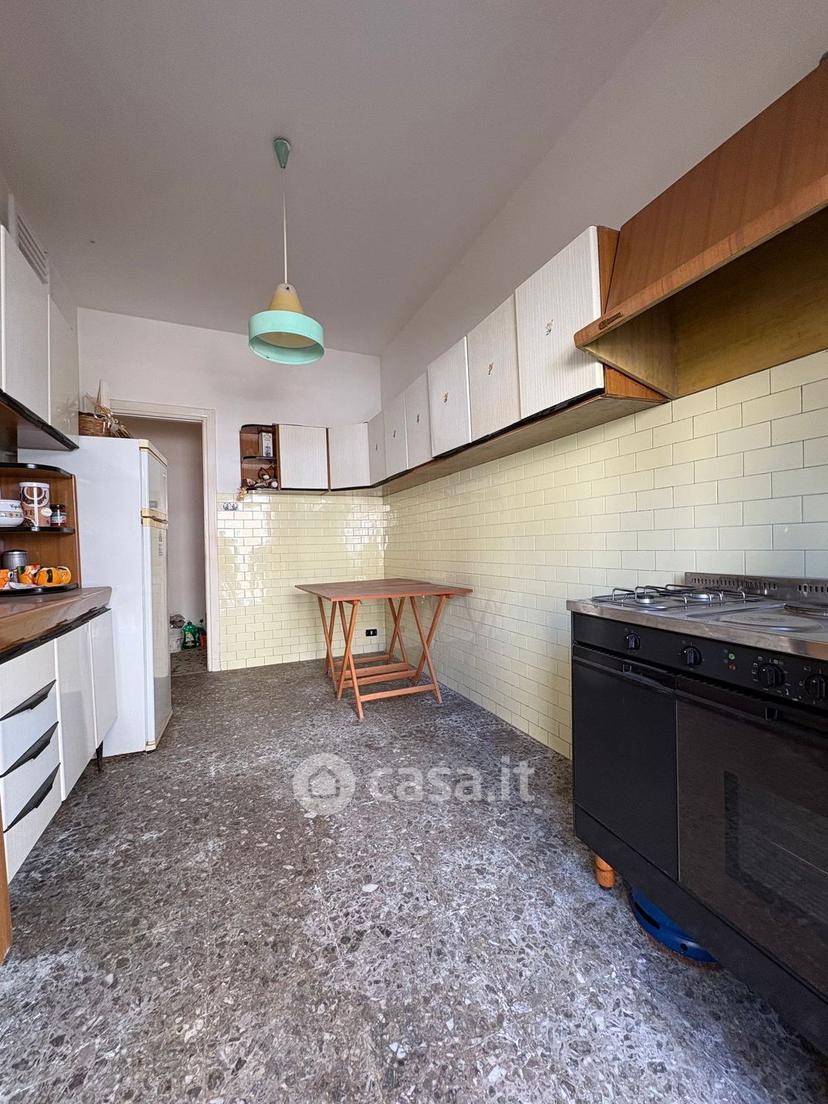 Trilocale in Piazza Gregorio Antonelli 9 — foto 15 di 40
