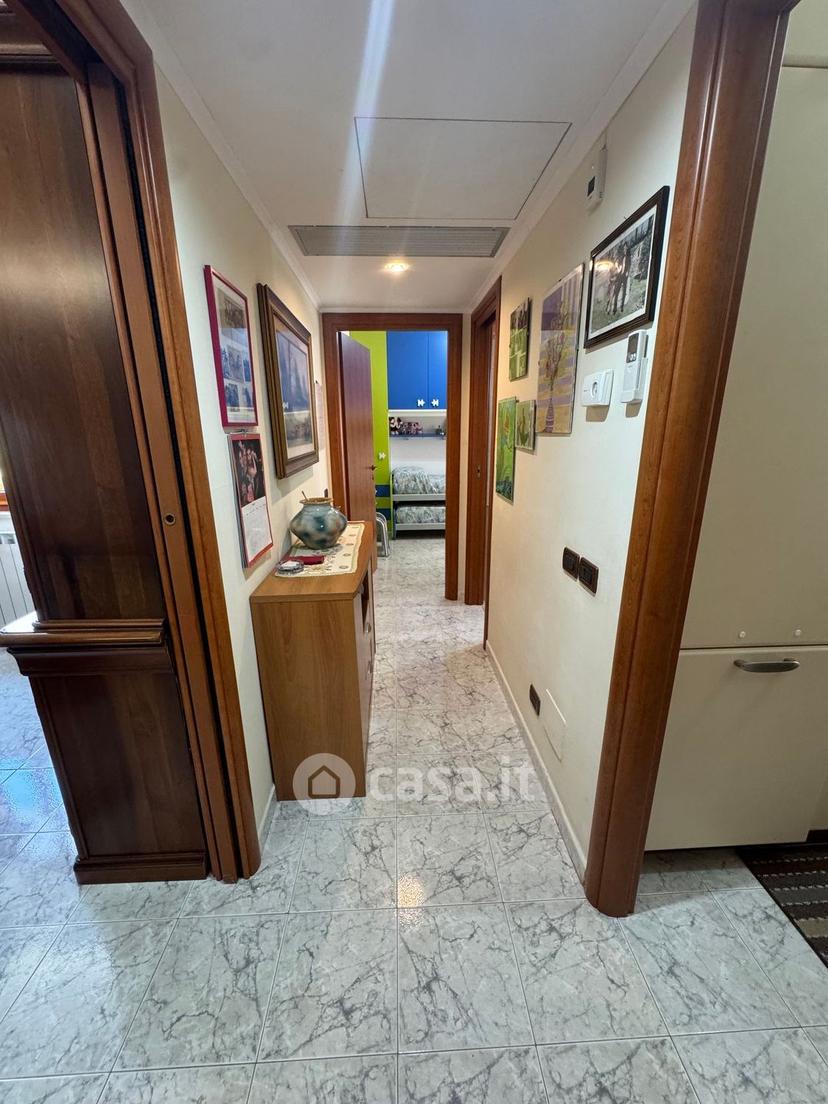 Quadrilocale in Via Firenze 2 — foto 2 di 49