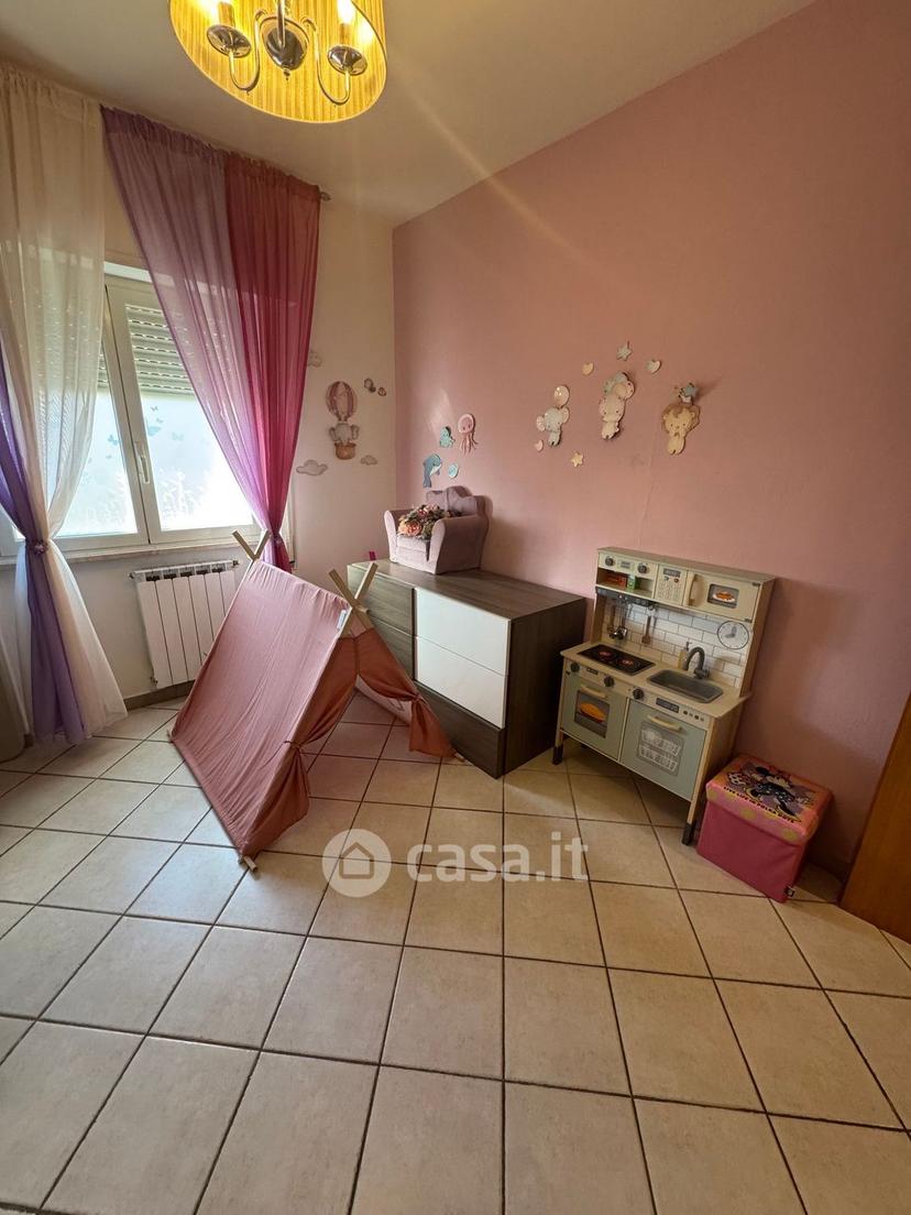 Trilocale in Via delle Chiuse 3 — foto 41 di 52