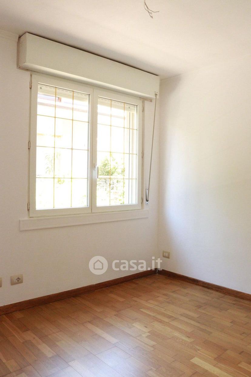 Trilocale in Via dei Monti 16 — foto 19 di 26