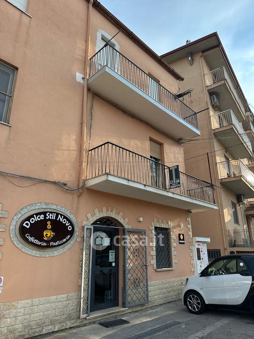 Trilocale in Via Petricciolo Alli 41 — foto 4 di 10