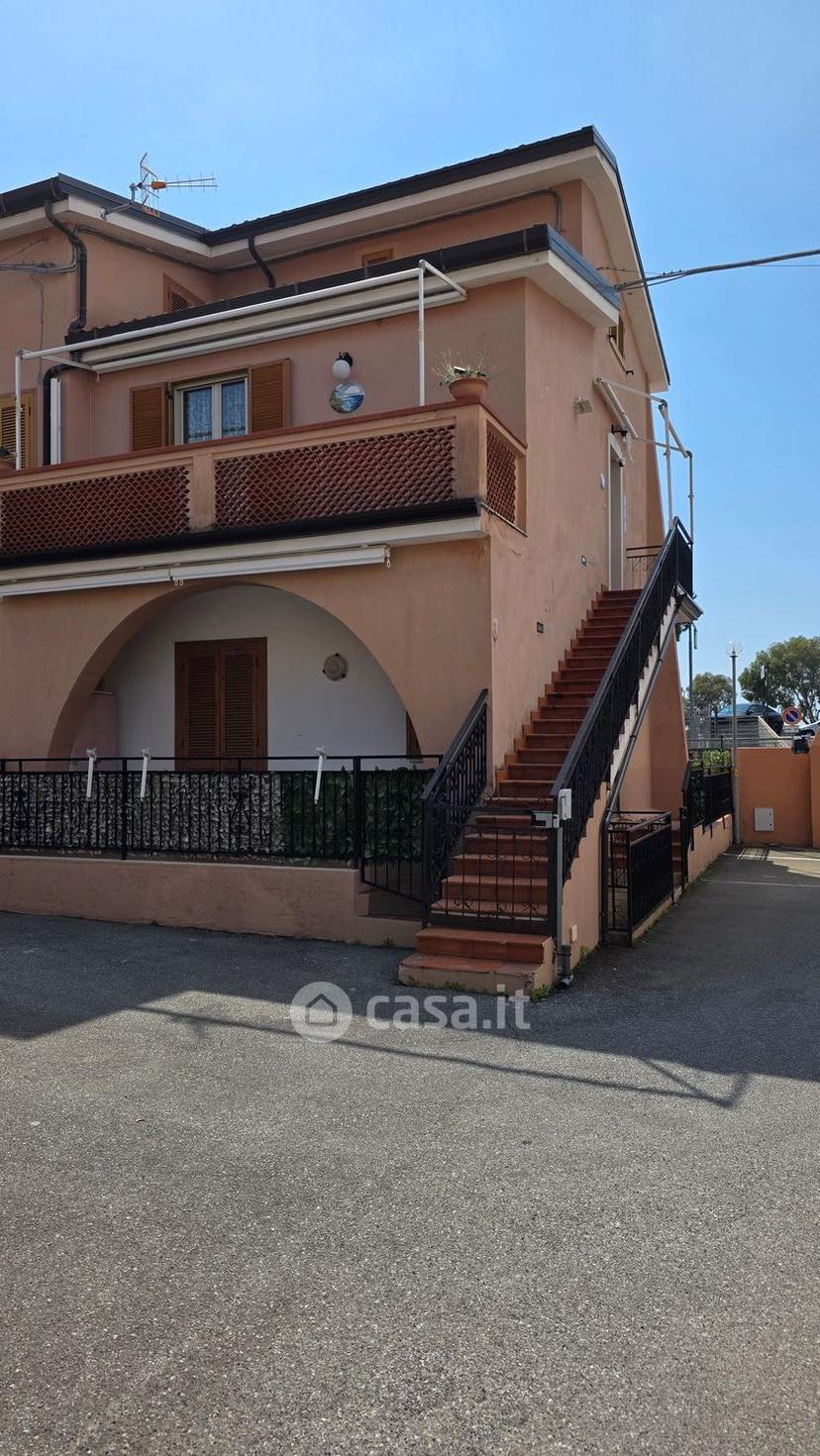Trilocale in Corso del Tirreno 439 — foto 15 di 42