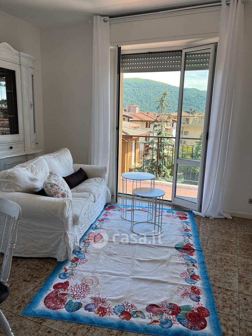 Trilocale in Via Giuseppe Verdi 6 — foto 31 di 33