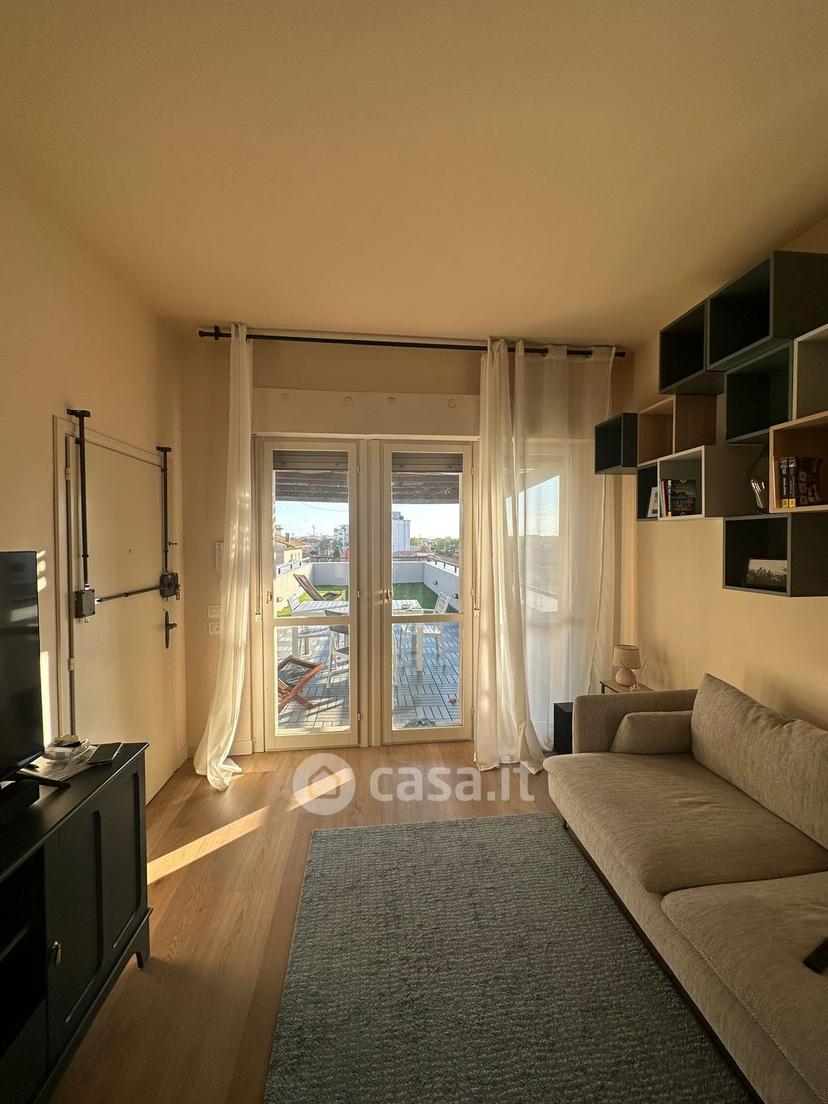 Bilocale in Viale Giacomo Matteotti 52 — foto 20 di 41