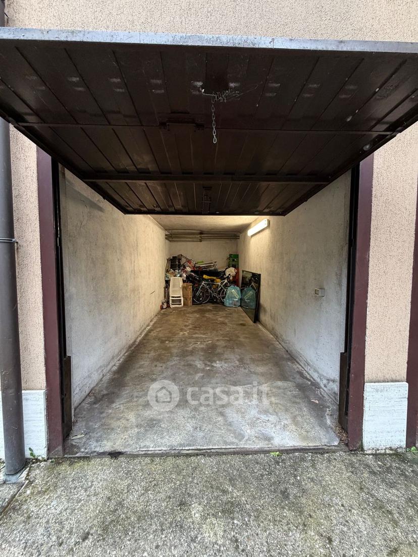 Trilocale in Via Stadio 10 — foto 35 di 43