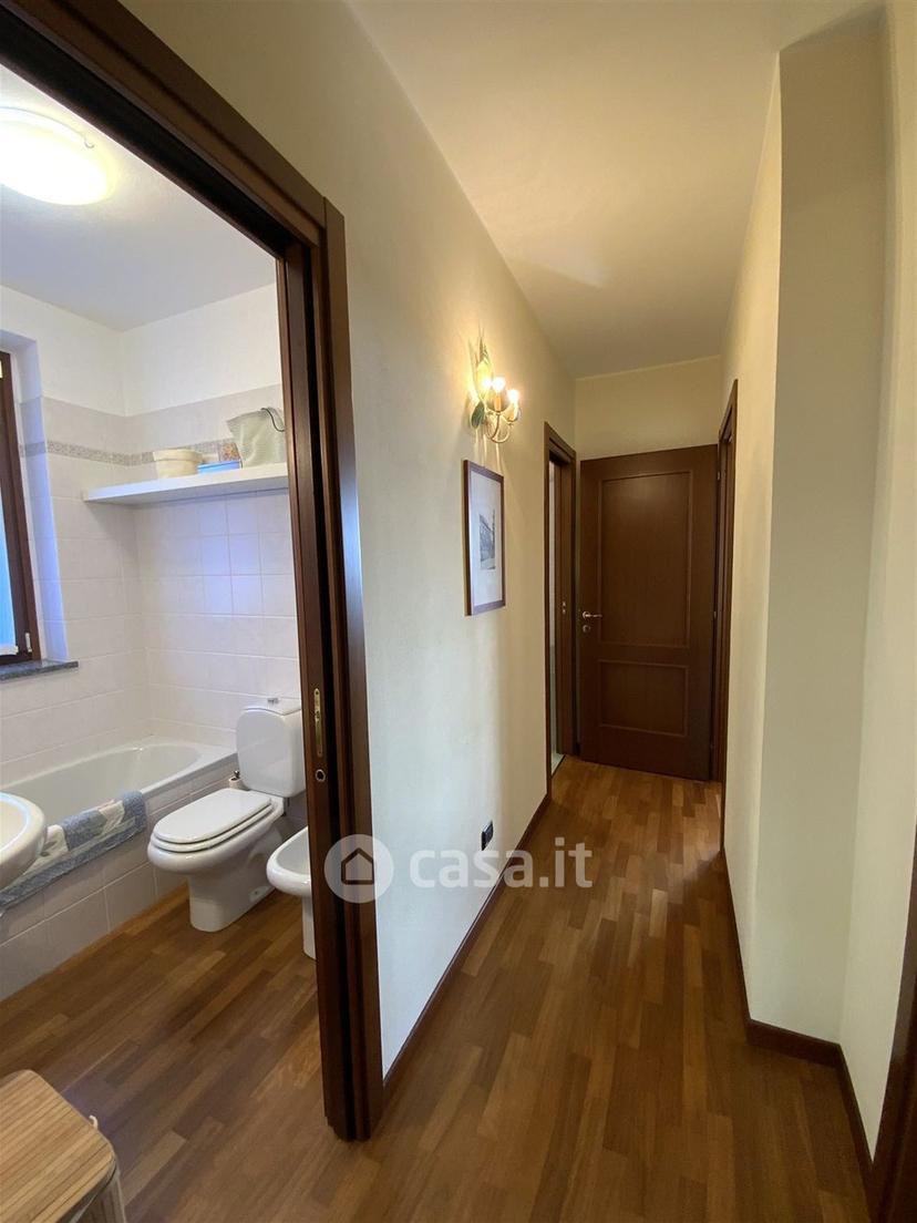 Trilocale in Via Per Invorio 2 — foto 14 di 30