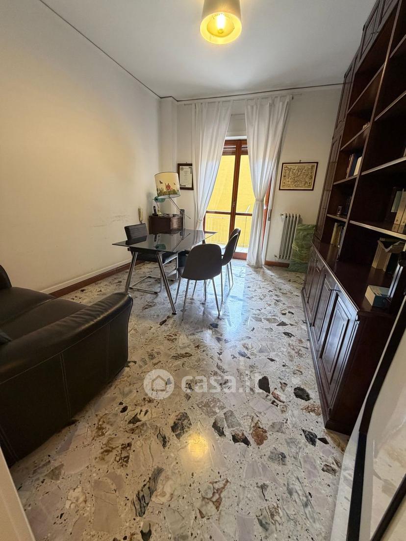 Trilocale in Piazza d'Amora 31 — foto 10 di 15