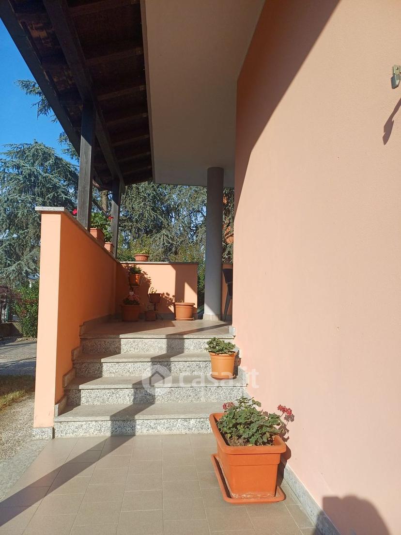 Villa in Via Dante Graziosi — foto 17 di 19