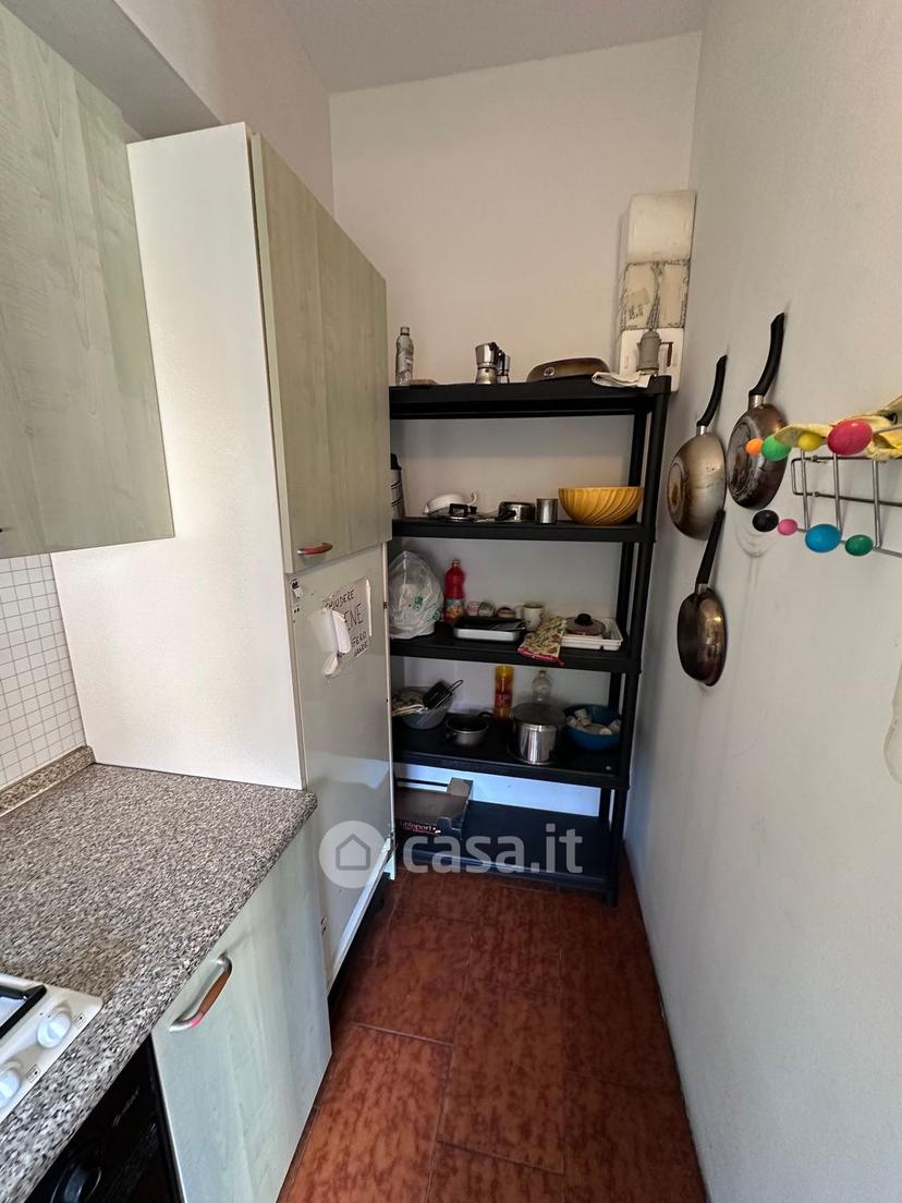 Stanza in Via Villa Glori 12 — foto 9 di 23