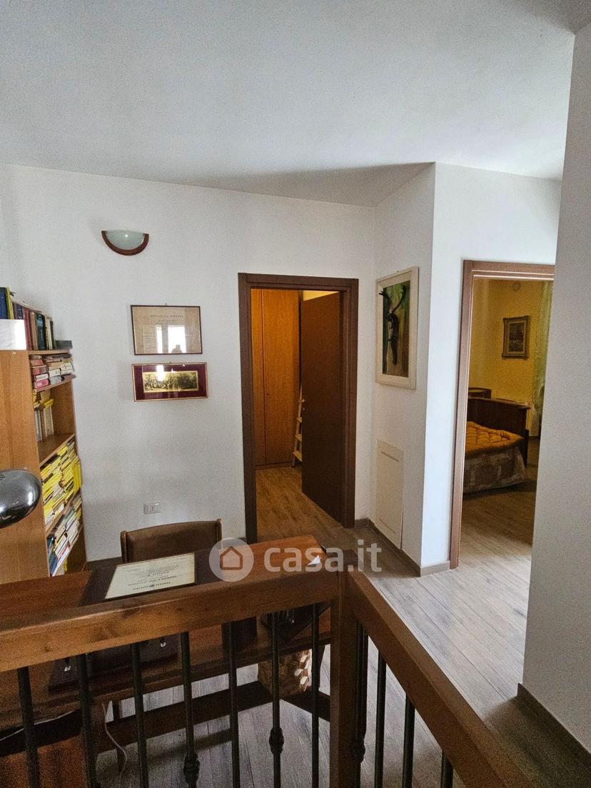 Villa in Piazza Cornaggia 49 — foto 25 di 46