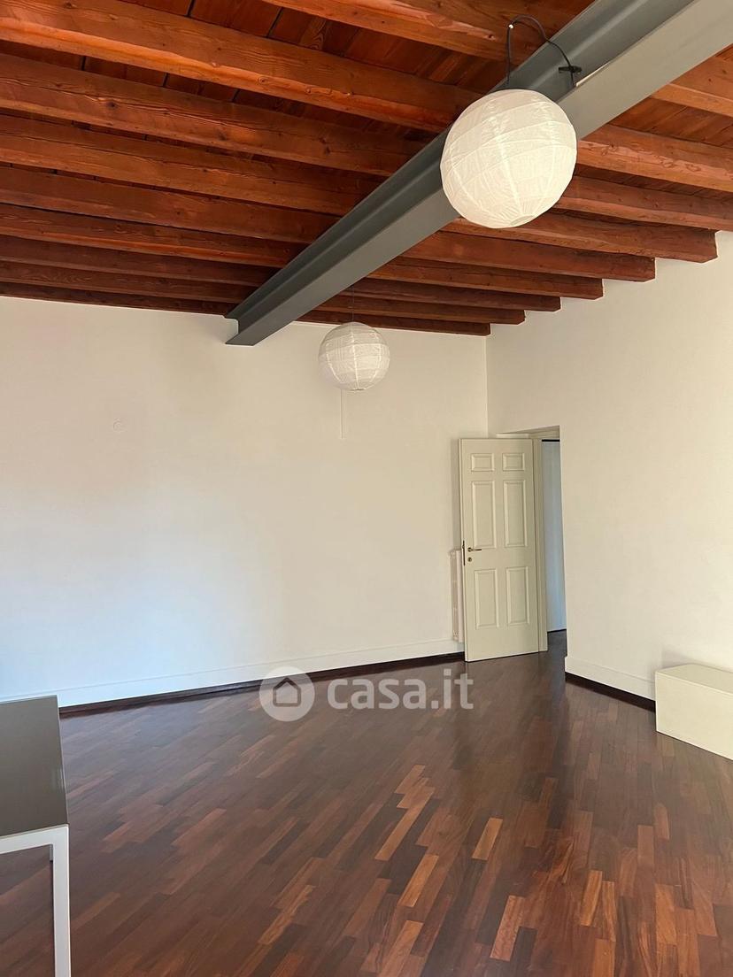 Trilocale in Via Cimarosa Domenico 3