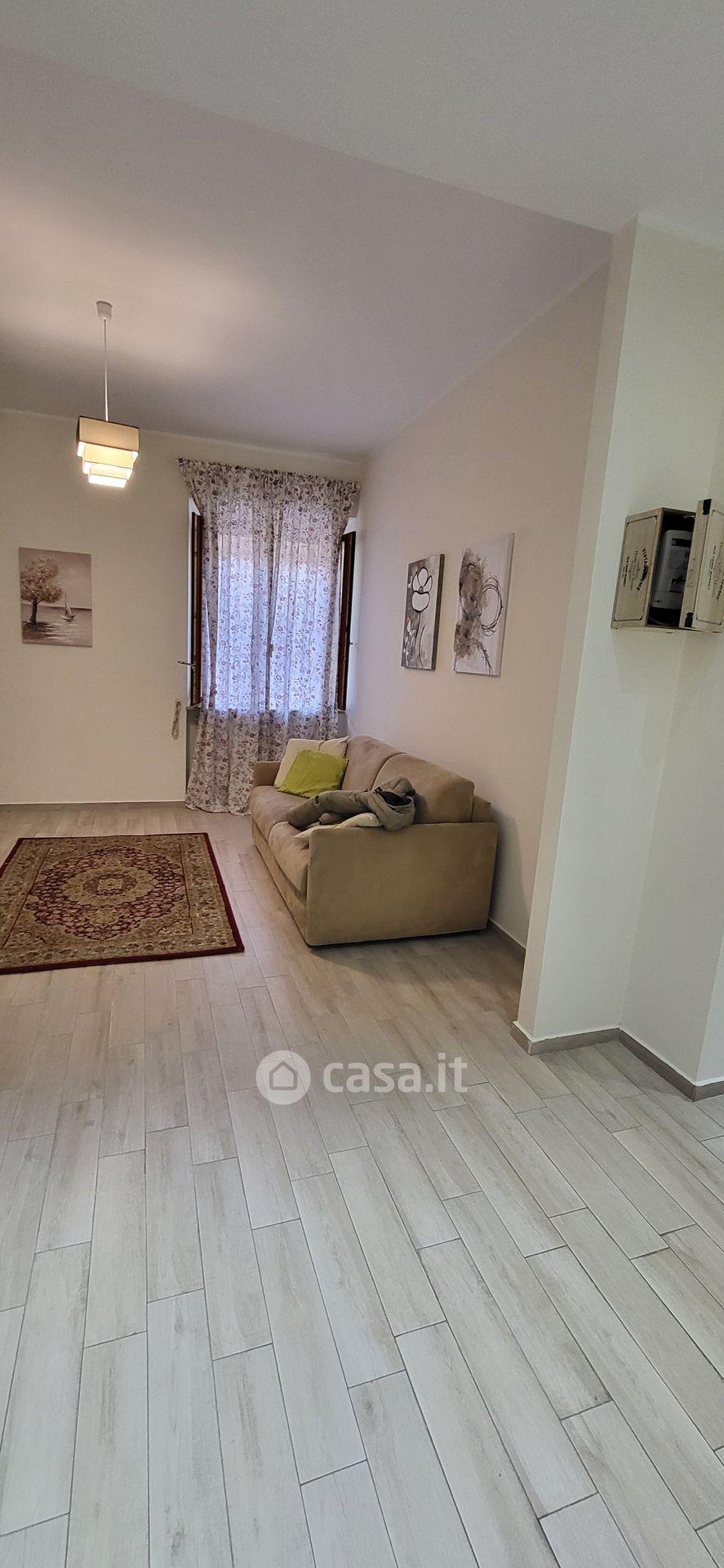 Trilocale in Corso Messina 64