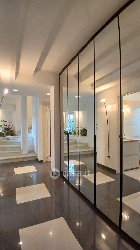 Villa in Via Umago 16 — foto 38 di 93