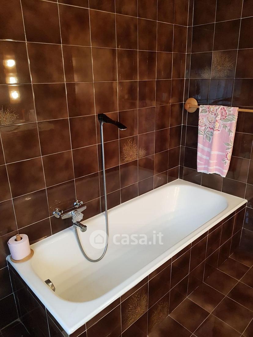 Villa in Via Alcide de Gasperi — foto 11 di 63